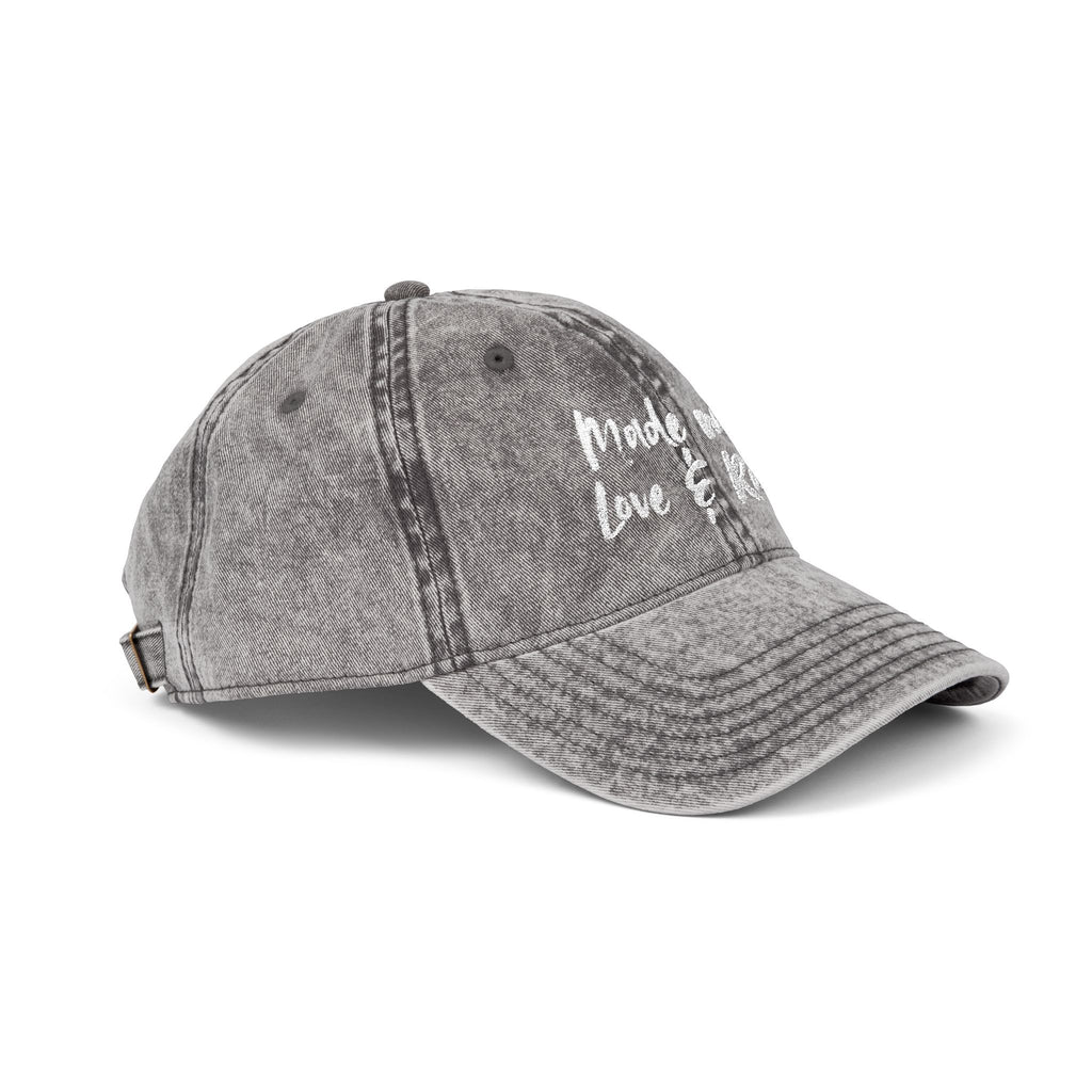 Casquette Vintage — “Made with Love & Rage”