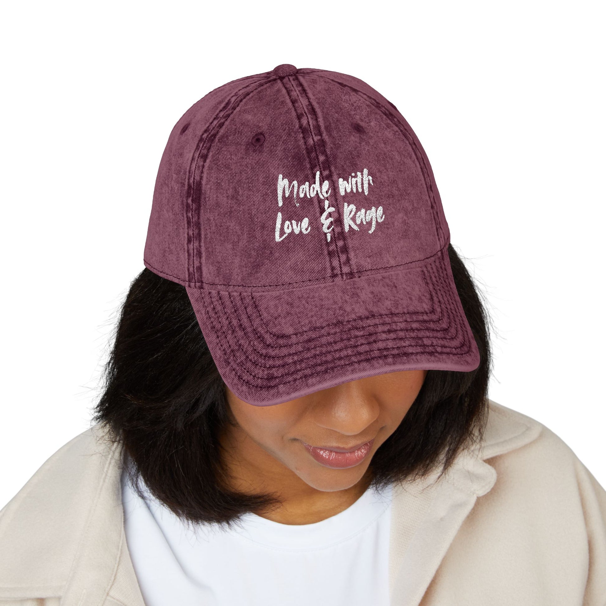 Casquette Vintage — “Made with Love & Rage”