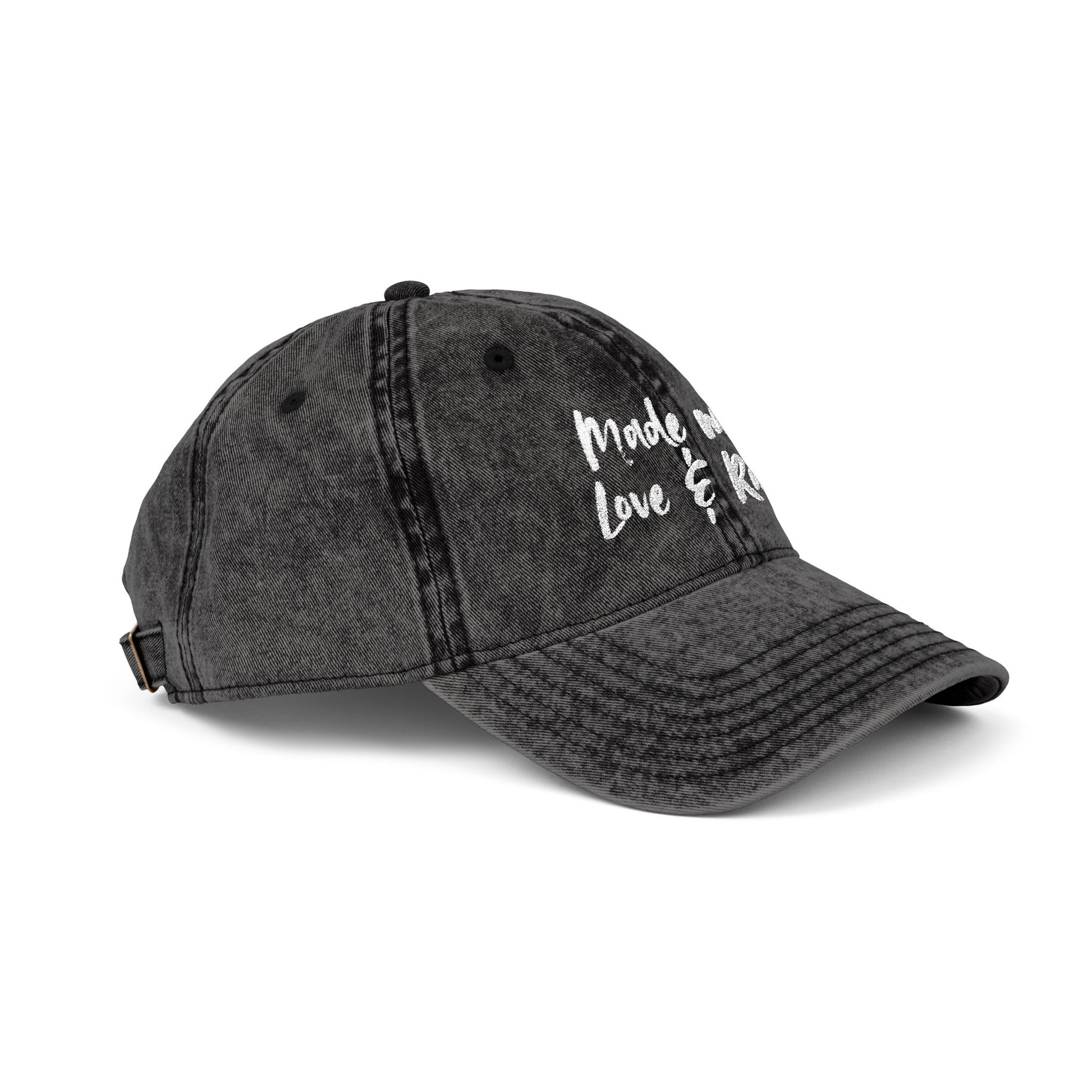 Casquette Vintage — “Made with Love & Rage”