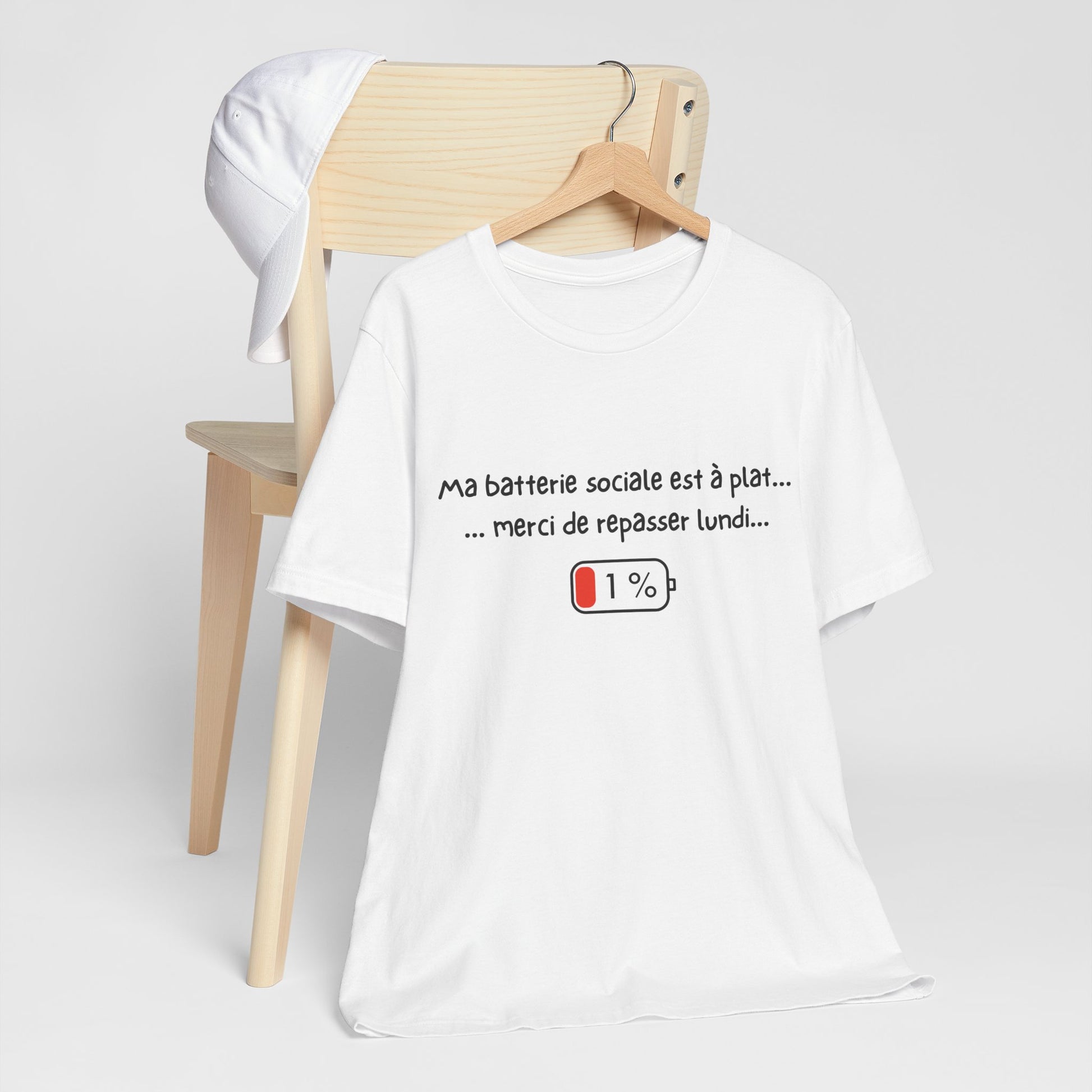 Unisex T-Shirt - Ma batterie sociale est à plat... merci de repasser lundi