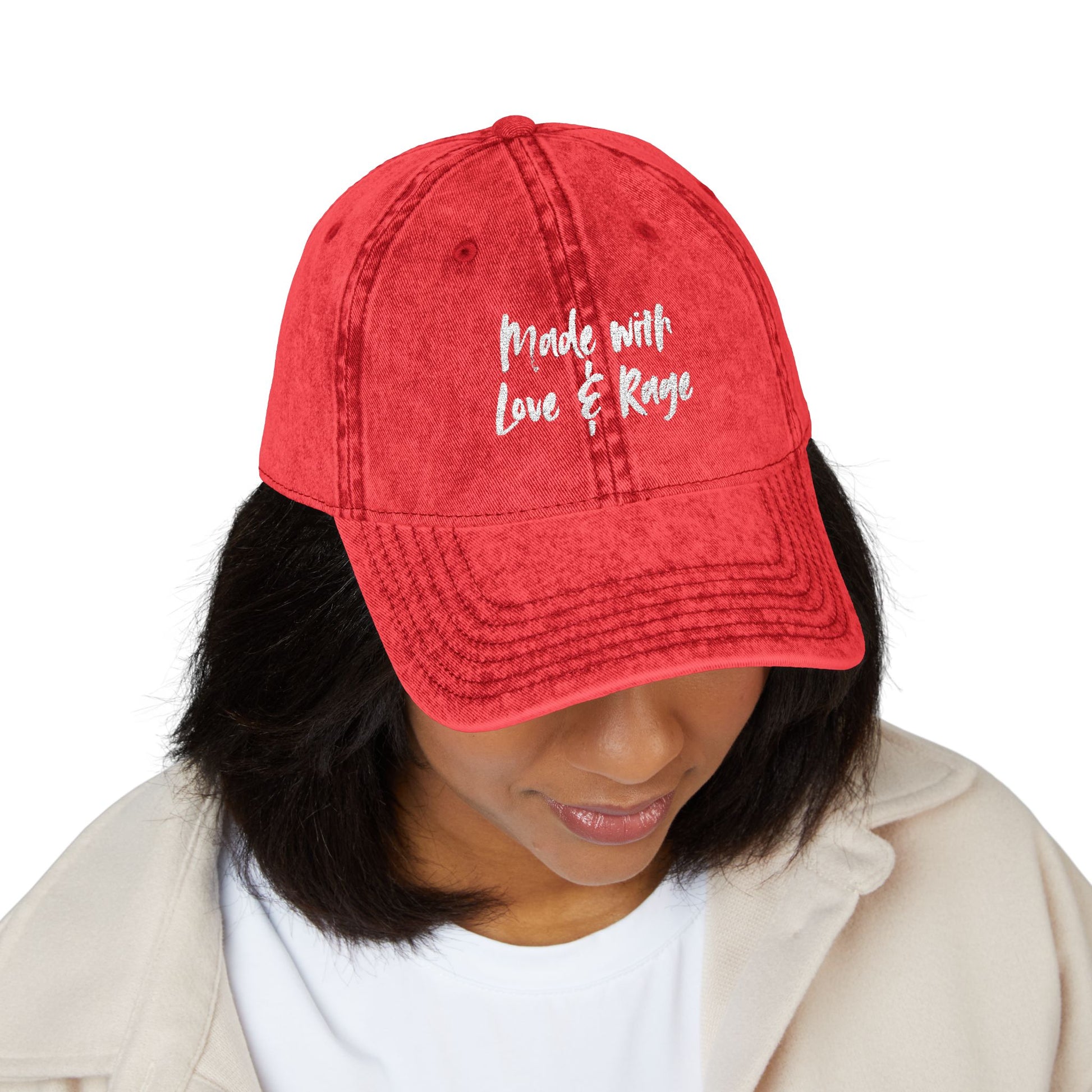 Casquette Vintage — “Made with Love & Rage”