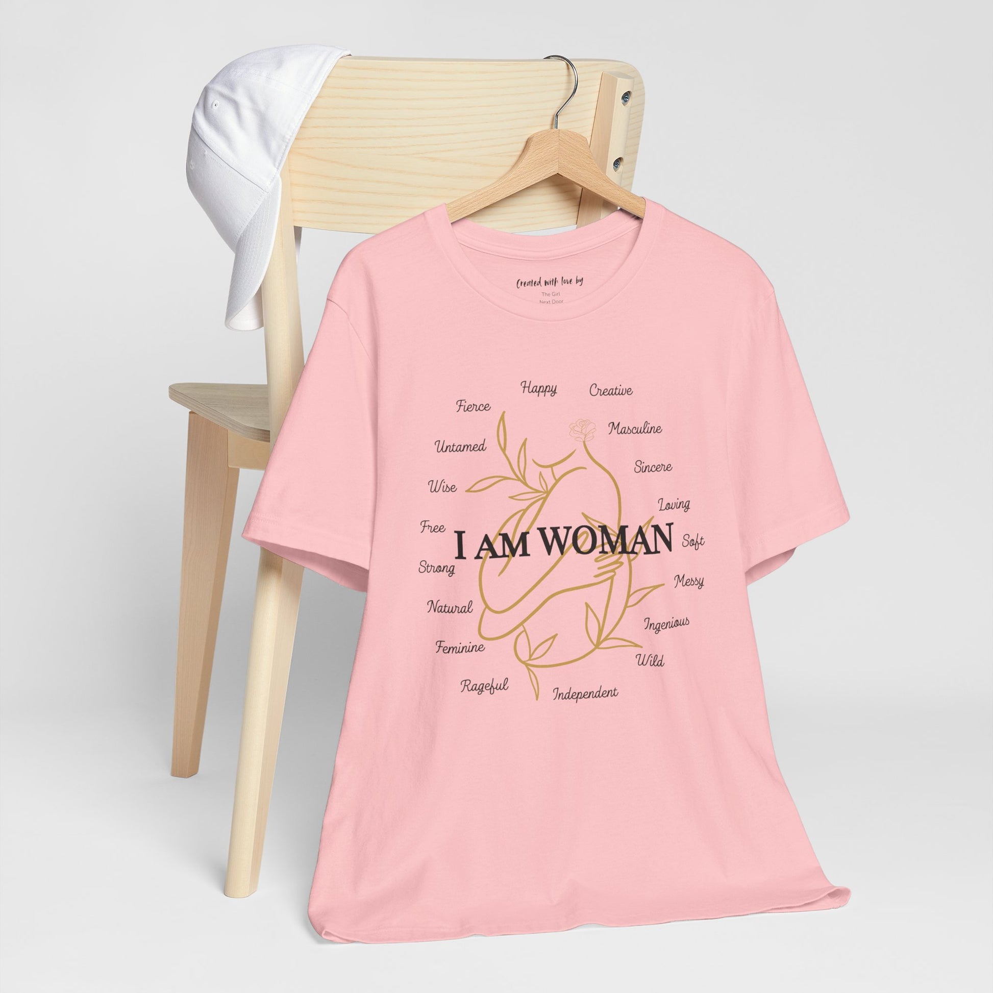 T-shirt - I AM WOMAN
