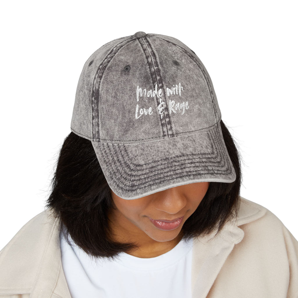 Casquette Vintage — “Made with Love & Rage”